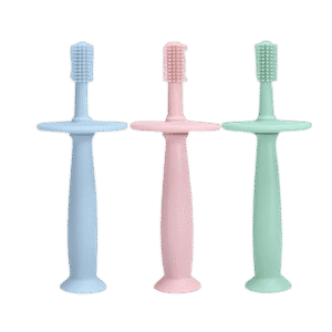 CEPILLO DE DIENTES EN SILICONA CON ESTUCHE